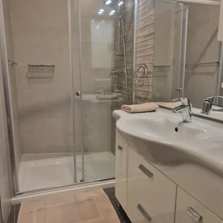 Townhouse In The Heart Of Case de vacanță *