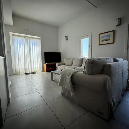 Townhouse In The Heart Of Nyaraló Rabat