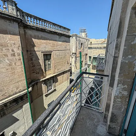 Townhouse In The Heart Of Rabat